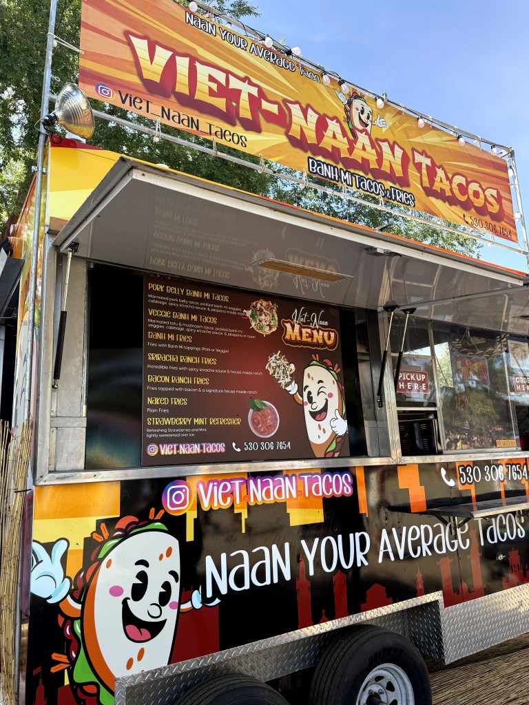 Viet-naan food truck menu
